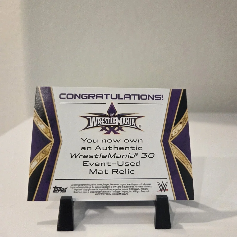 2014 WWE Topps Sheamus Authentic WrestleMania 30 Event Used Mat Relic Card